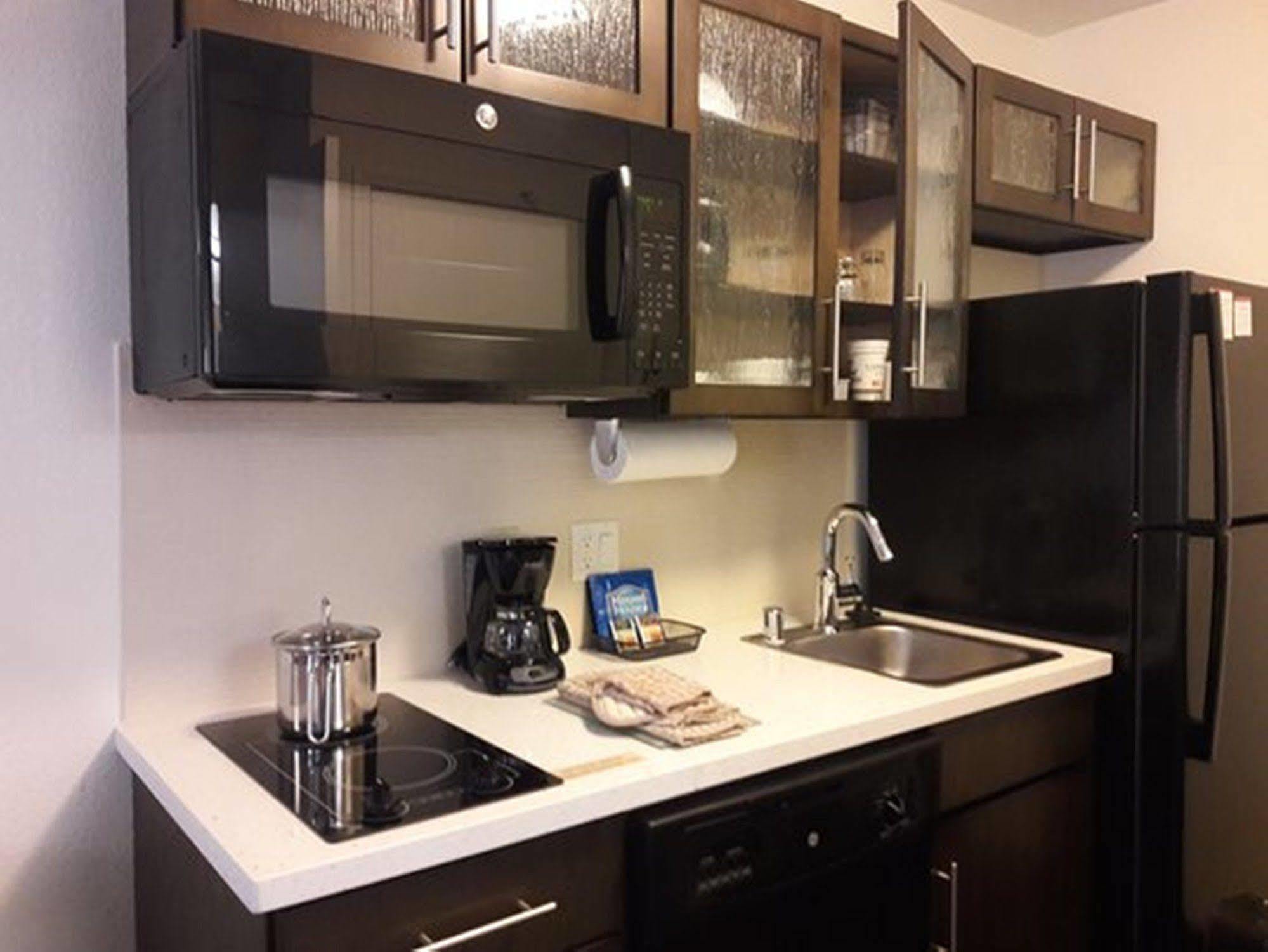 Candlewood Suites - East Syracuse - Carrier Circle By Ihg Bagian luar foto